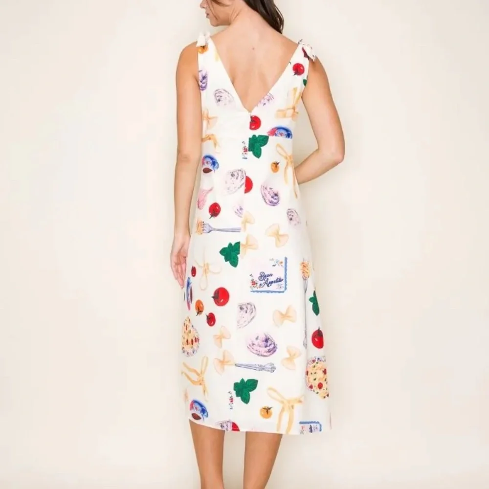 Dress - Picture 3 of 4